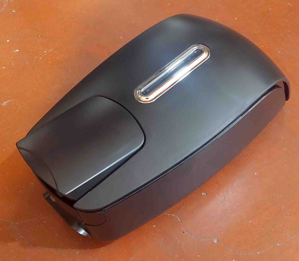 סבוניה סבון נוזלי, צבע שחור, 1 ליטר